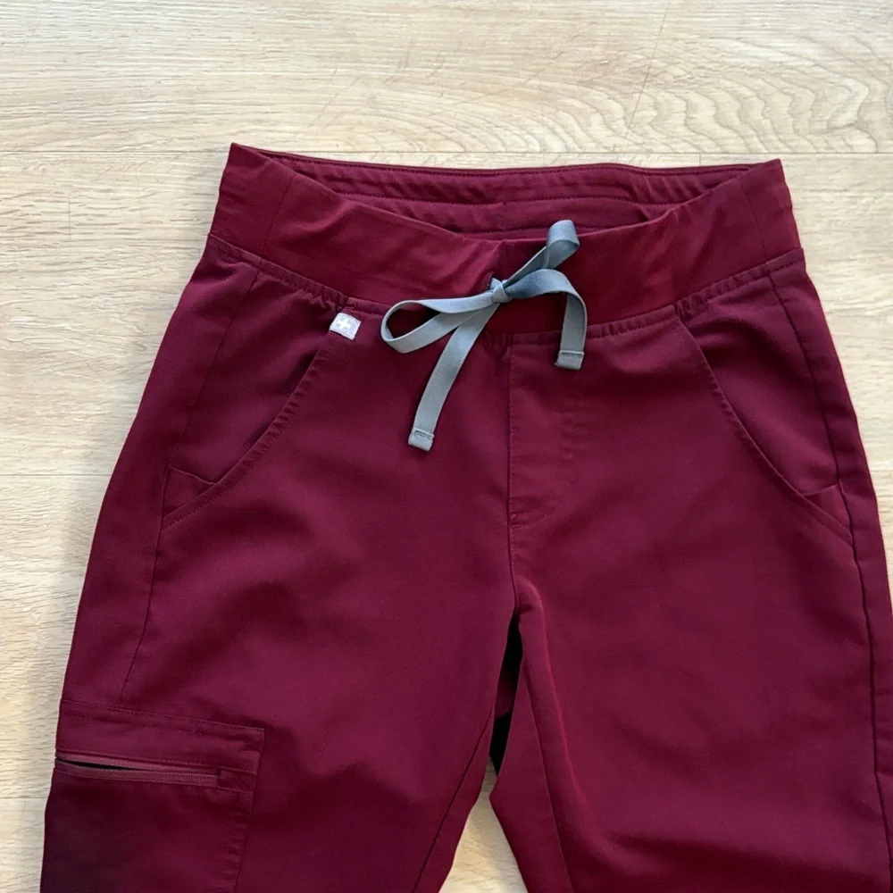 Figs Women’s Burgundy Jogger Scrub Pants - Picture 2 of 6